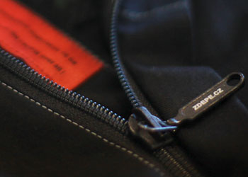 ZDEPE zippers are guaranteed to have high-quality functionality - two riders